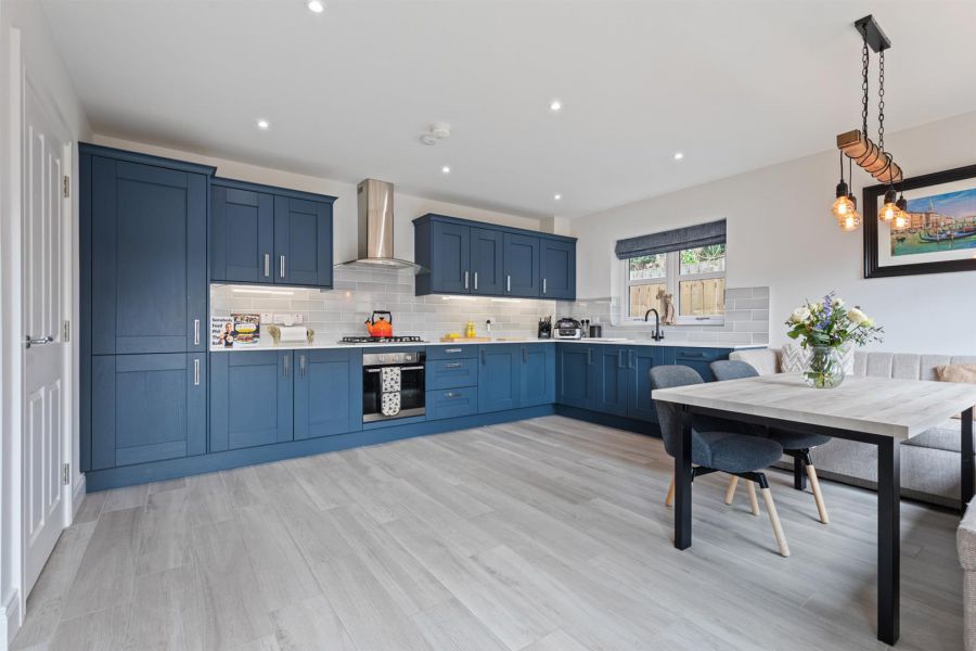 15 Prince Regent Avenue