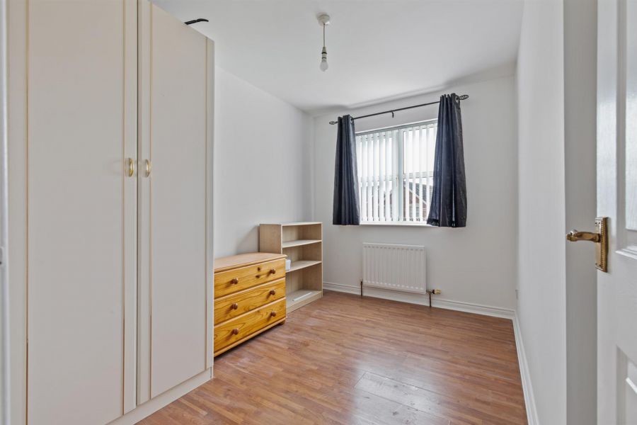 36 Whitethorn Avenue