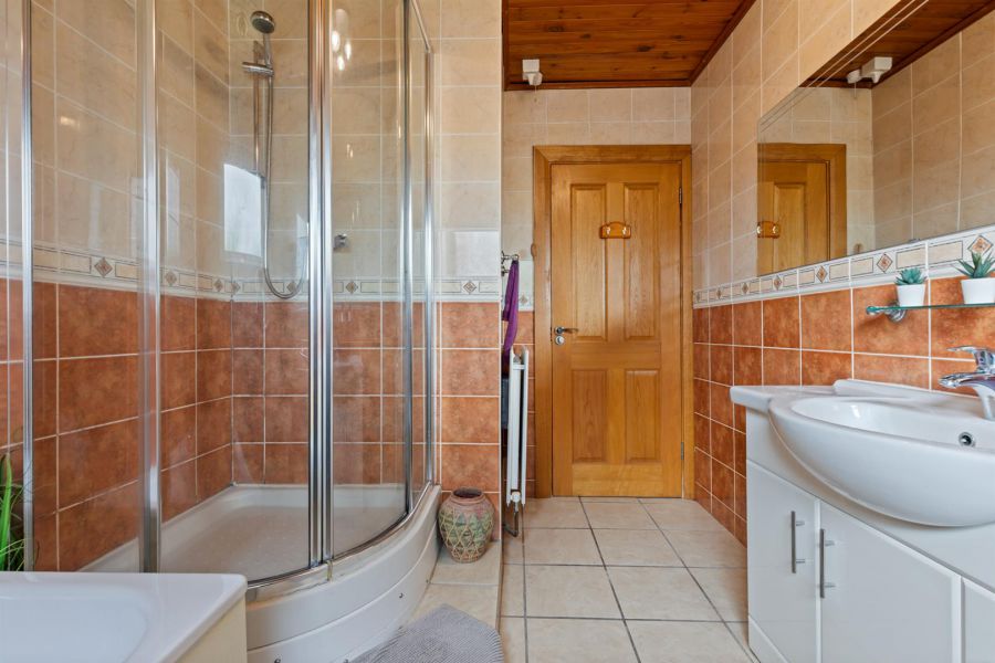 Victoria Lodge, 2B Victoria Road