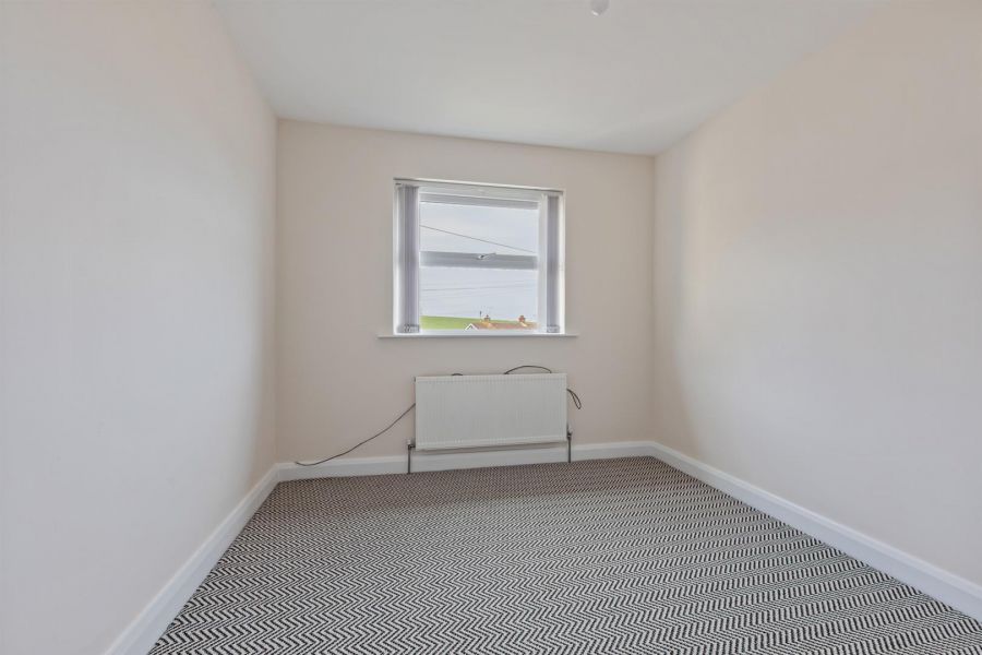 10 Thornleigh, Ringneill Road