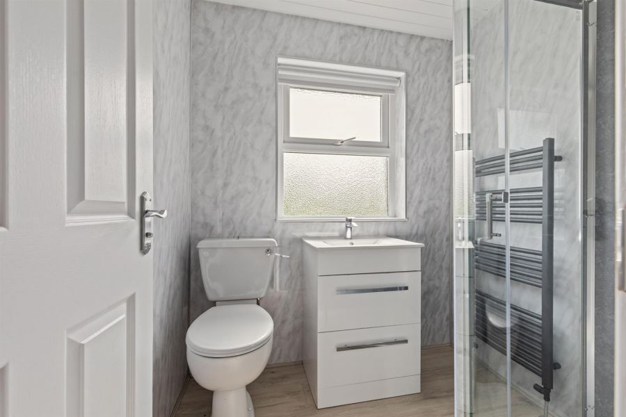 10 Thornleigh, Ringneill Road