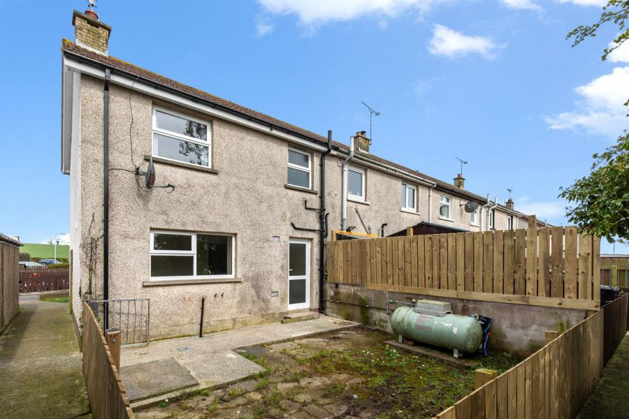 10 Thornleigh, Ringneill Road