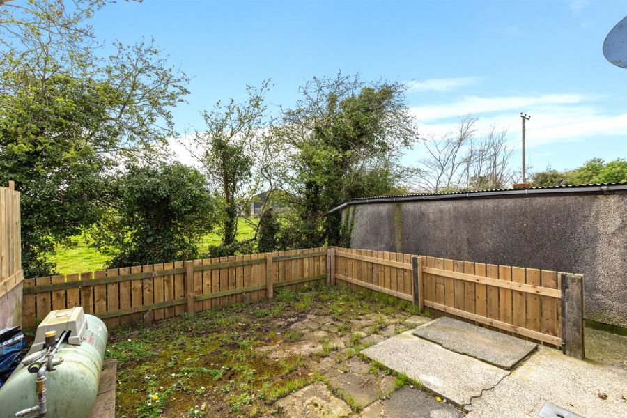 10 Thornleigh, Ringneill Road