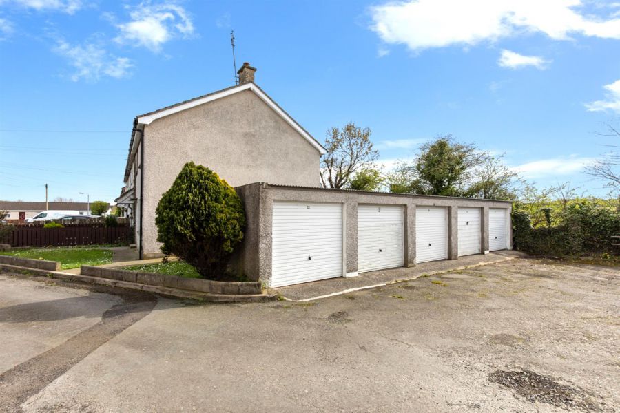 10 Thornleigh, Ringneill Road