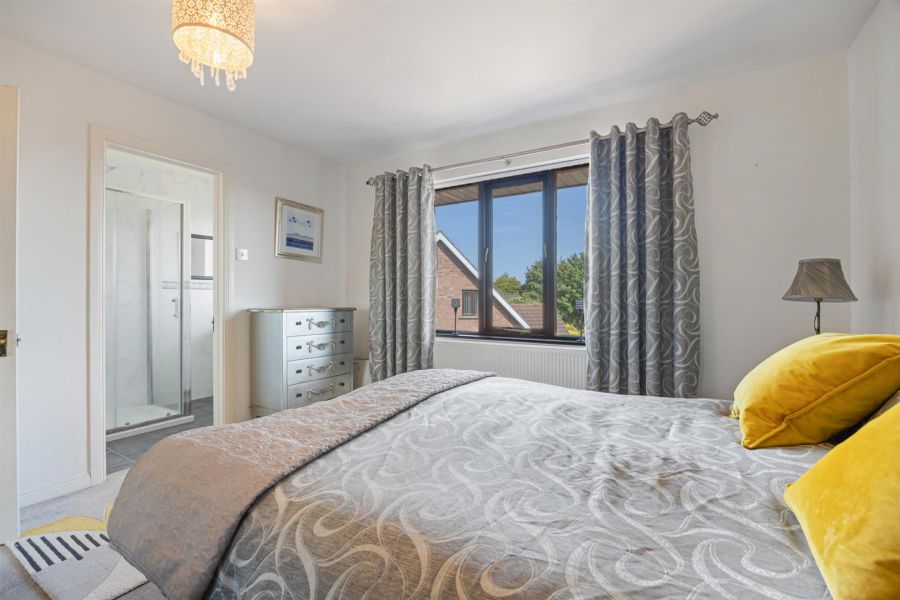 5 Cairndore Road