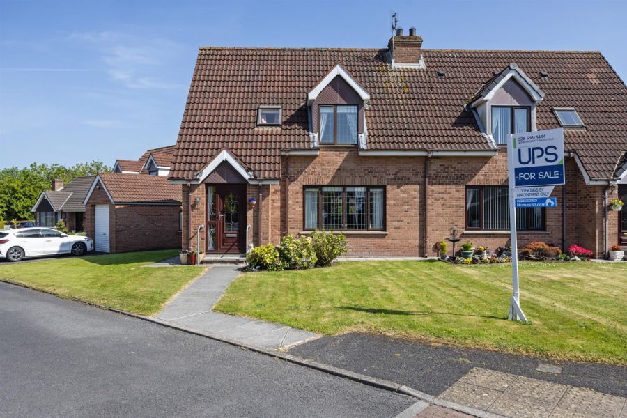 5 Cairndore Road