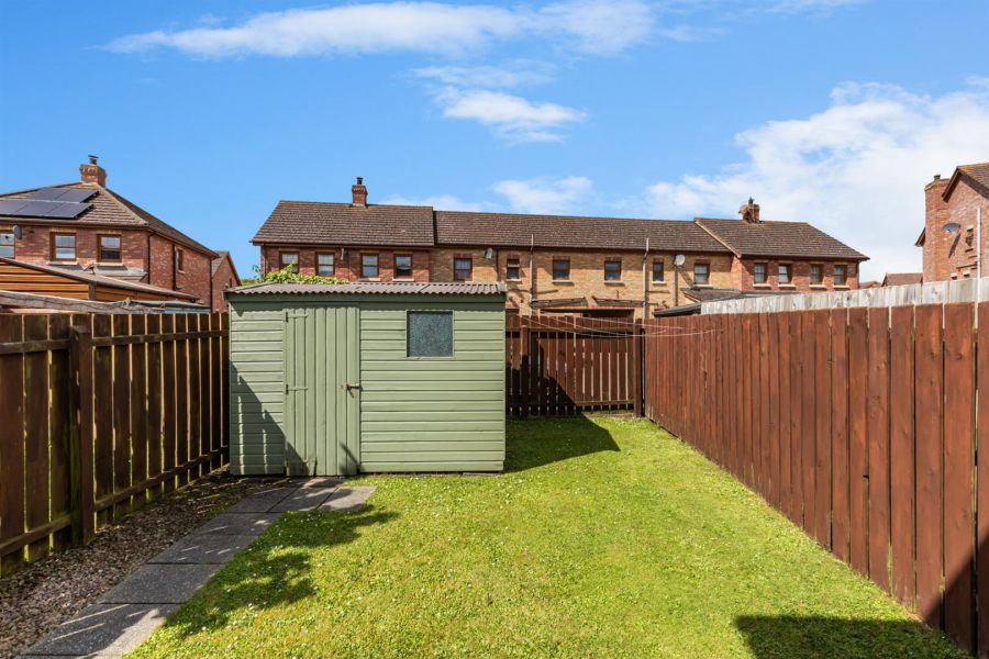 28 Bridgelea Crescent