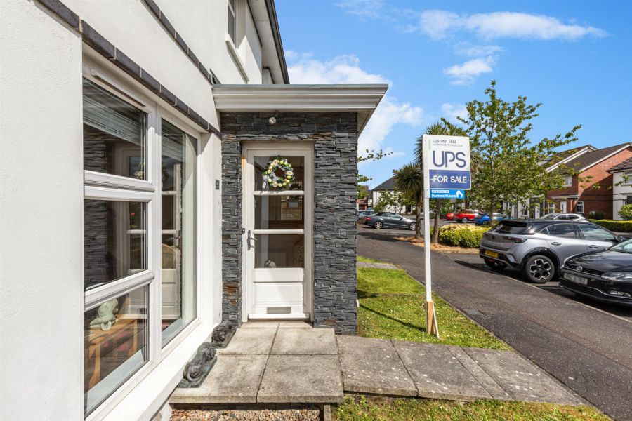 28 Bridgelea Crescent
