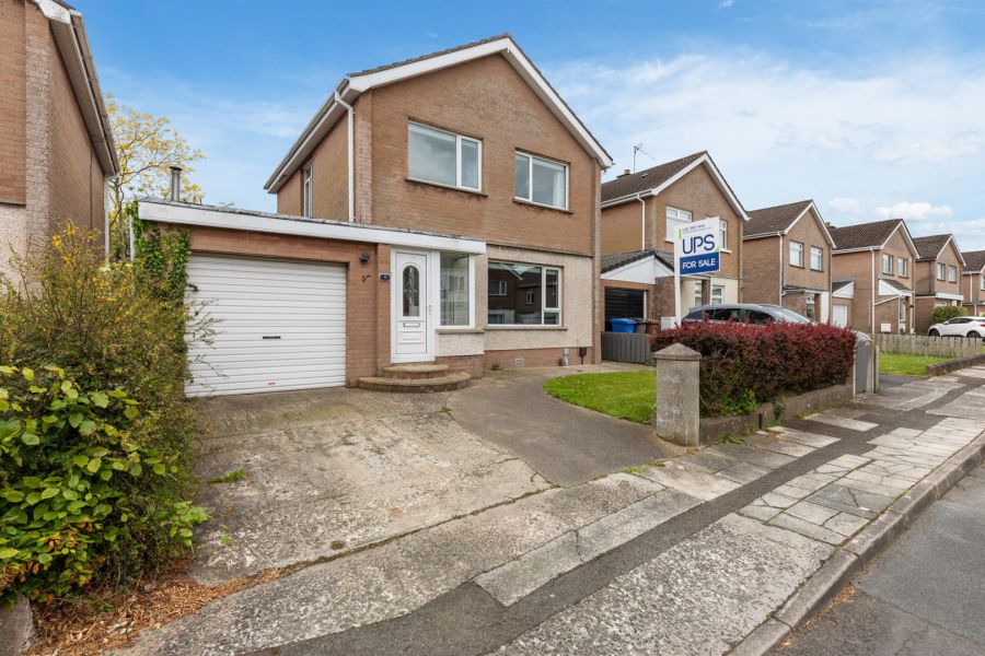 4 Beechdene Crescent