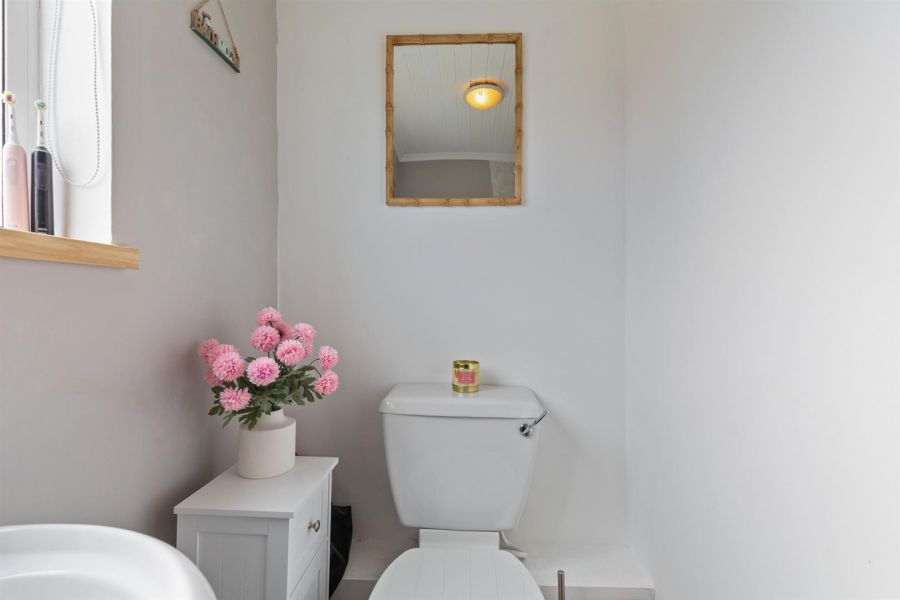 4 Beechdene Crescent