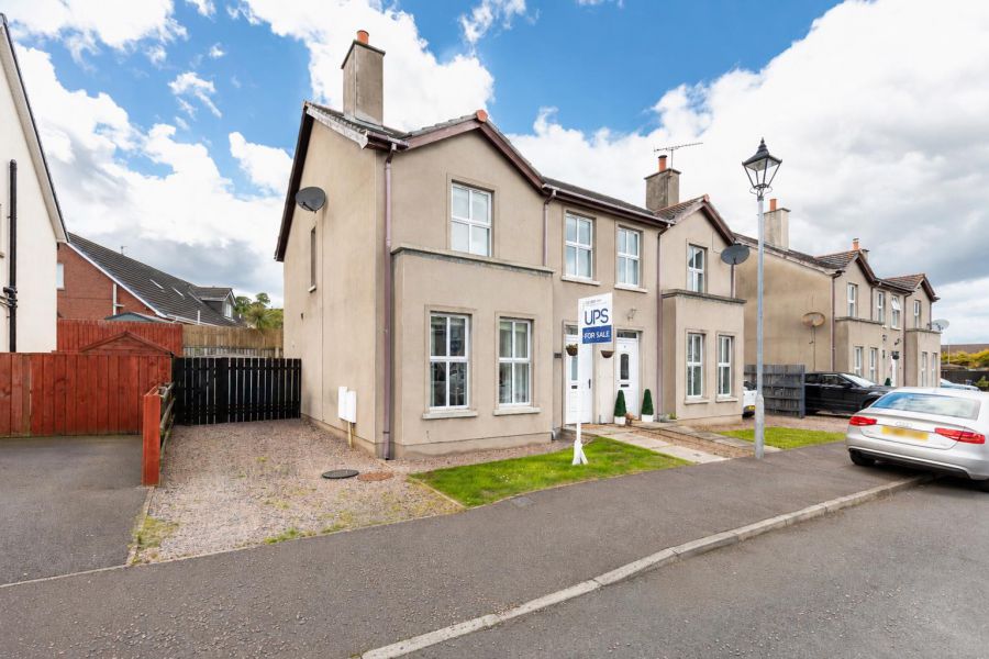 4 Lansdowne Crescent