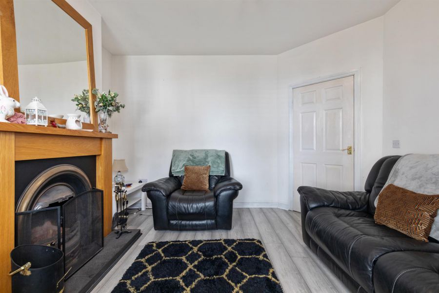 4 Lansdowne Crescent