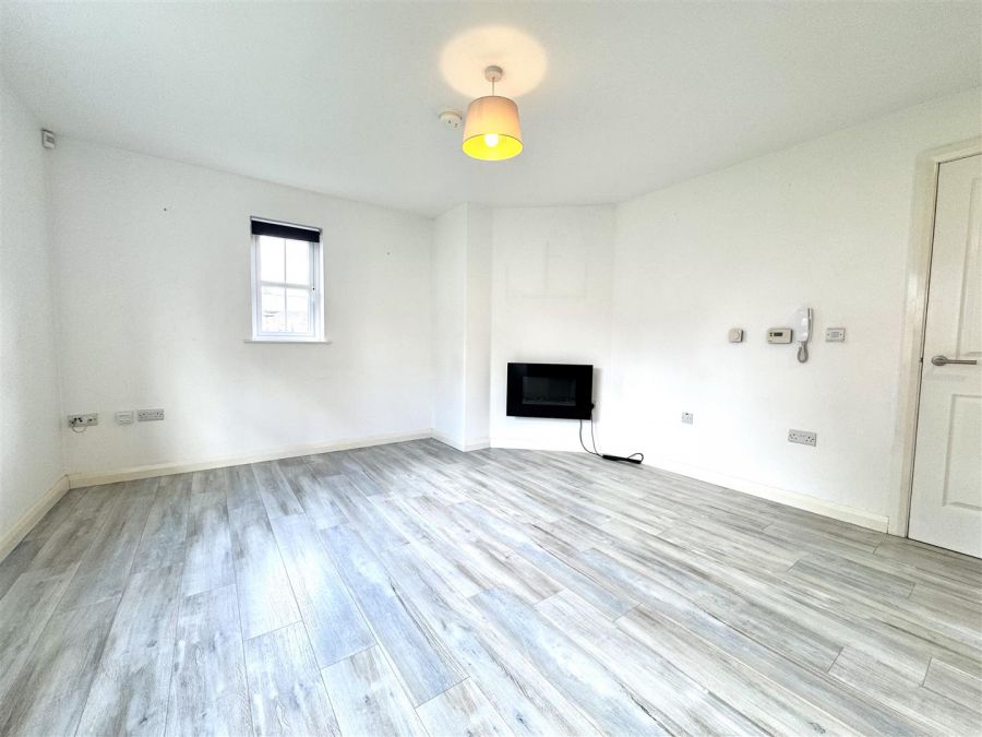 22 Ballycullen Halt