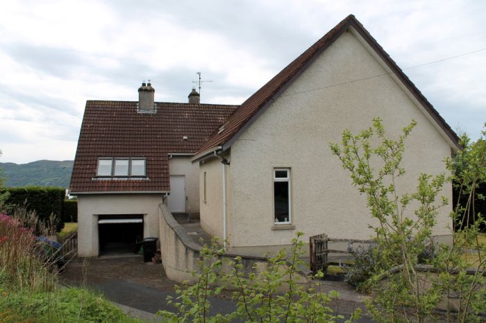 11 Gurteen Road 11 Gurteen Road