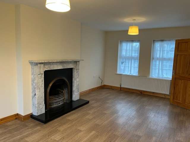 9 Phoenix Manor