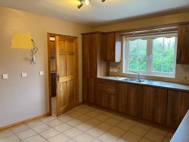 28 Rathfort Crescent