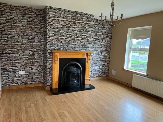 28 Rathfort Crescent