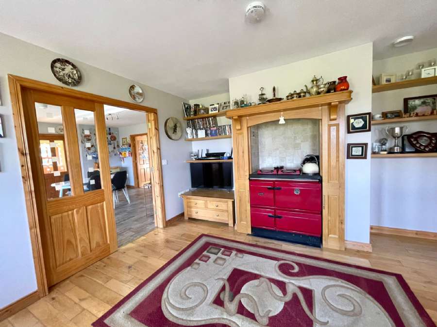 438 Loughshore Road