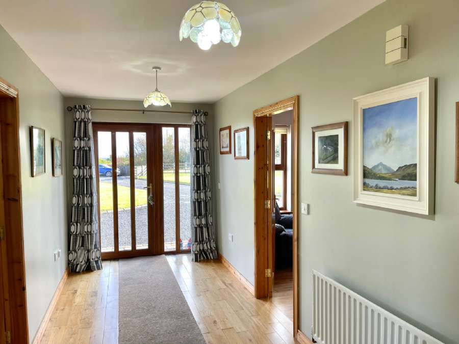 438 Loughshore Road