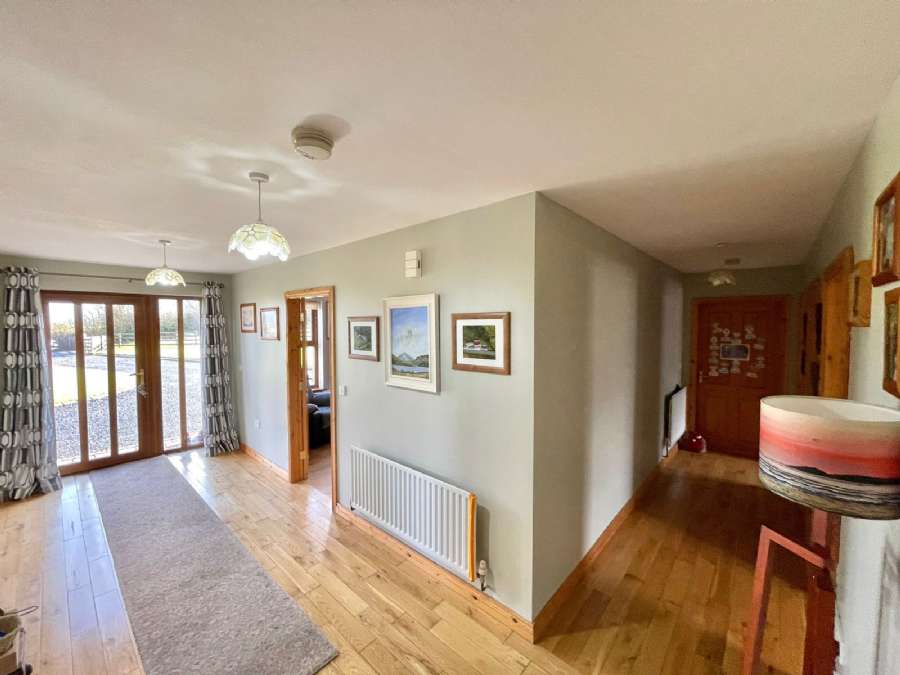 438 Loughshore Road