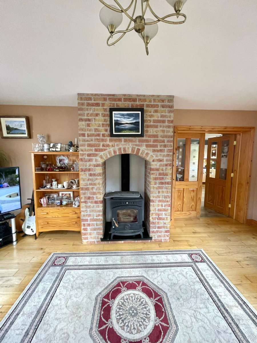 438 Loughshore Road