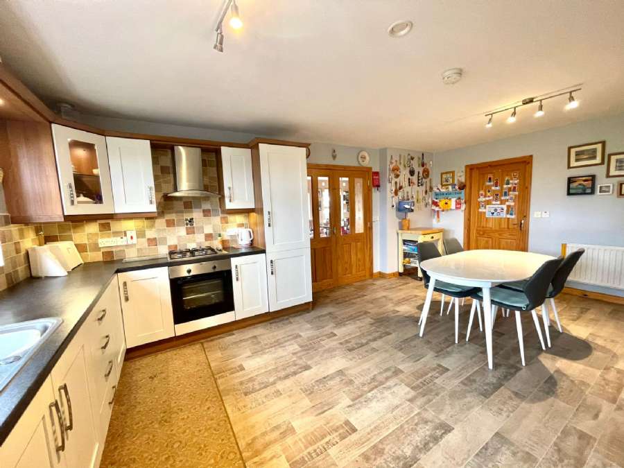 438 Loughshore Road
