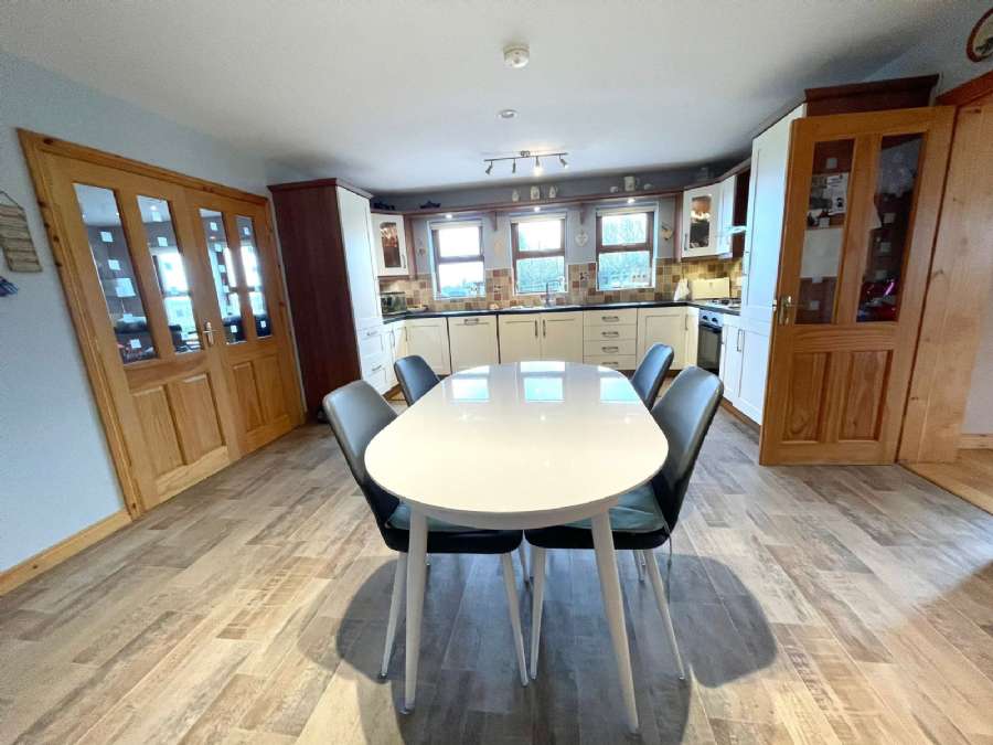 438 Loughshore Road