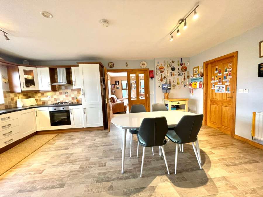 438 Loughshore Road