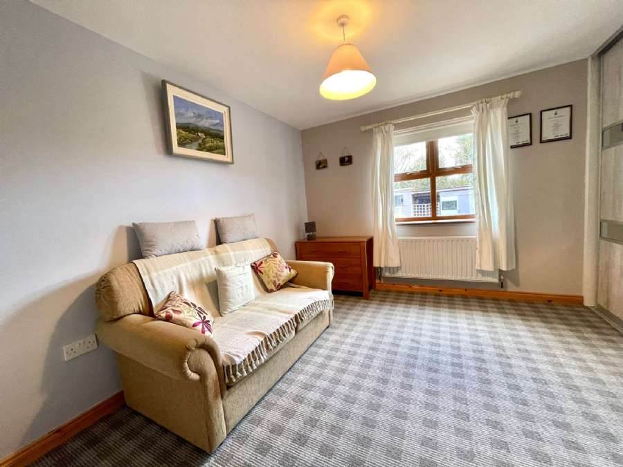 438 Loughshore Road