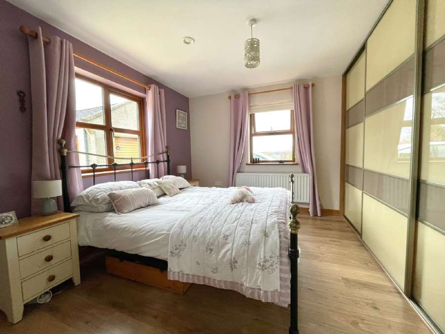 438 Loughshore Road