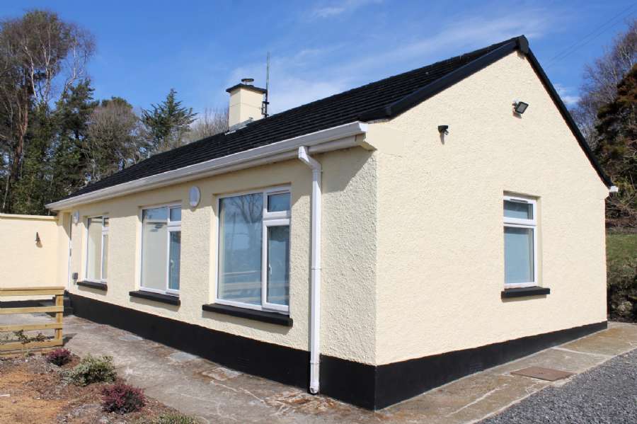 81 Loughside Road