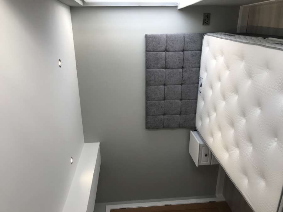 Apt 3, 27 High Street