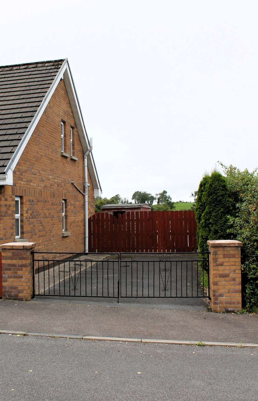 24 Rathfort Crescent