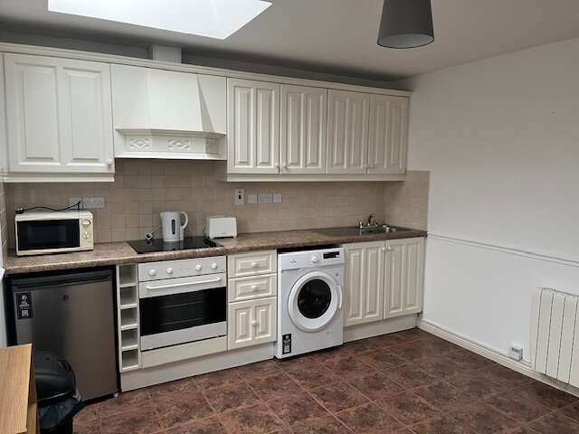 35B Main Street, Belleek, Co. Fermanagh, BT93 3FY