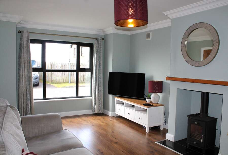 10 Parian Way