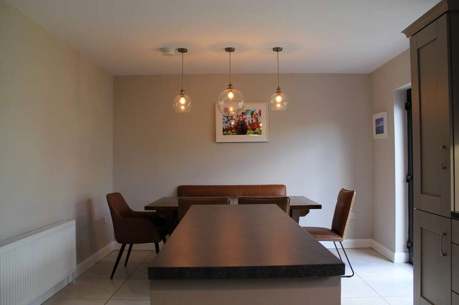 10 Parian Way