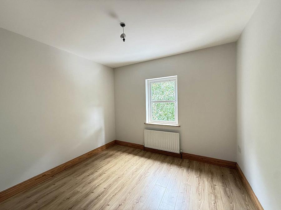 18 Edenderry Drive