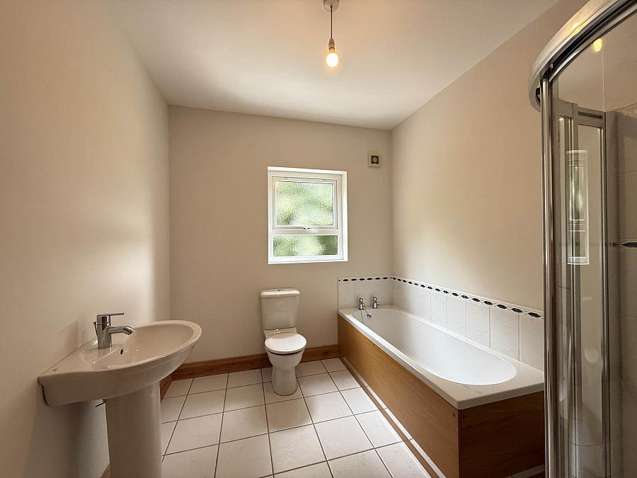 18 Edenderry Drive