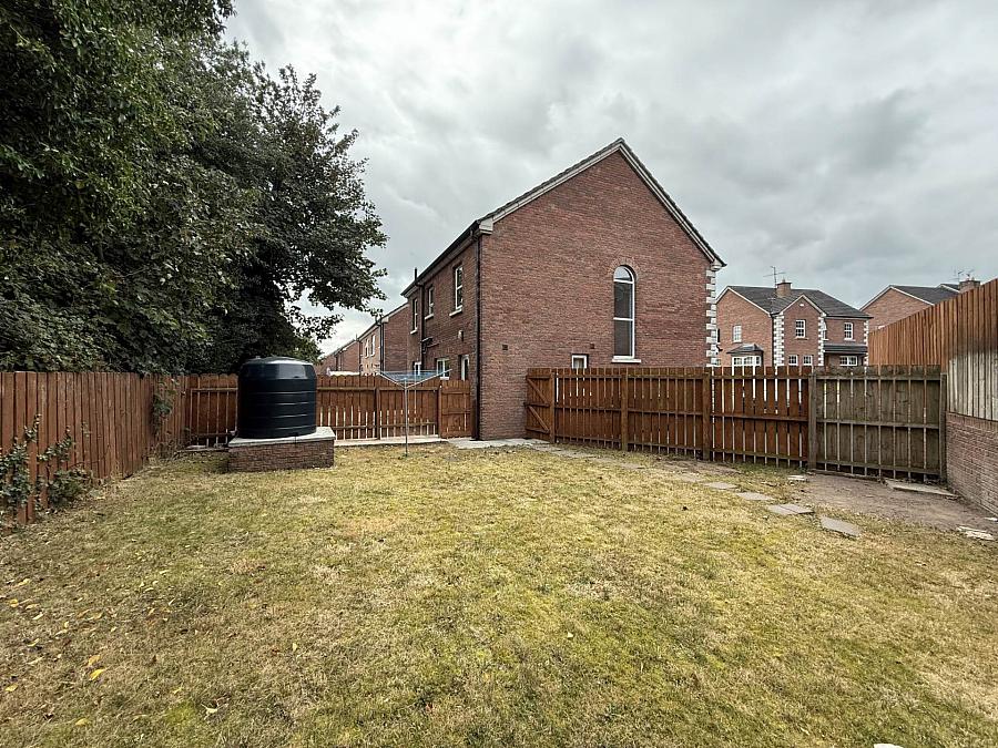 18 Edenderry Drive