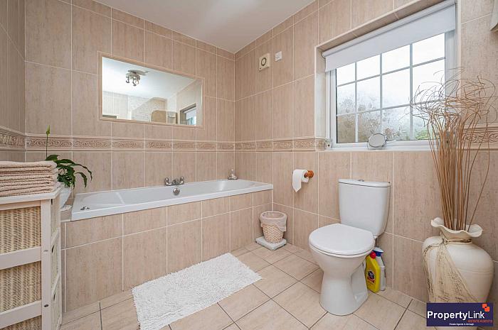 8 Crossnenagh Road 8 Crossnenagh Road