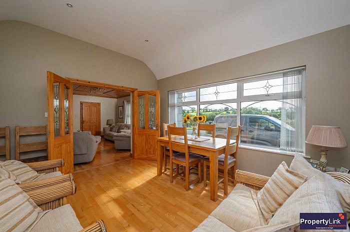 8 Crossnenagh Road 8 Crossnenagh Road