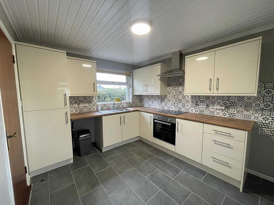 14 Tandragee Road