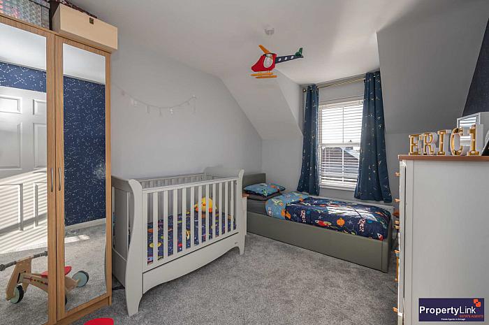15 Gosford View Manor