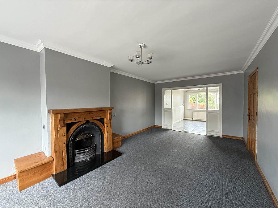 32 Desart Lane Gardens