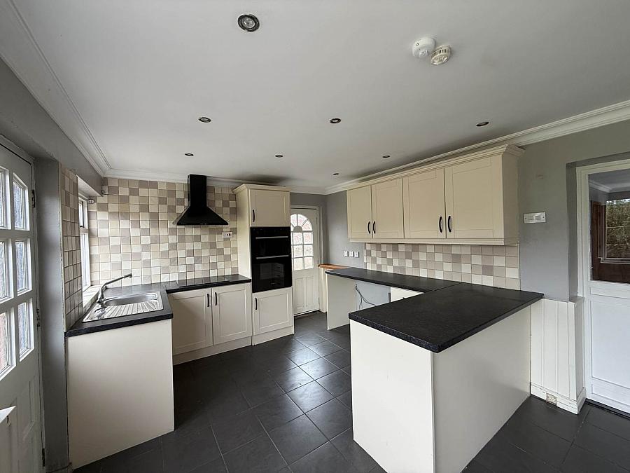 32 Desart Lane Gardens