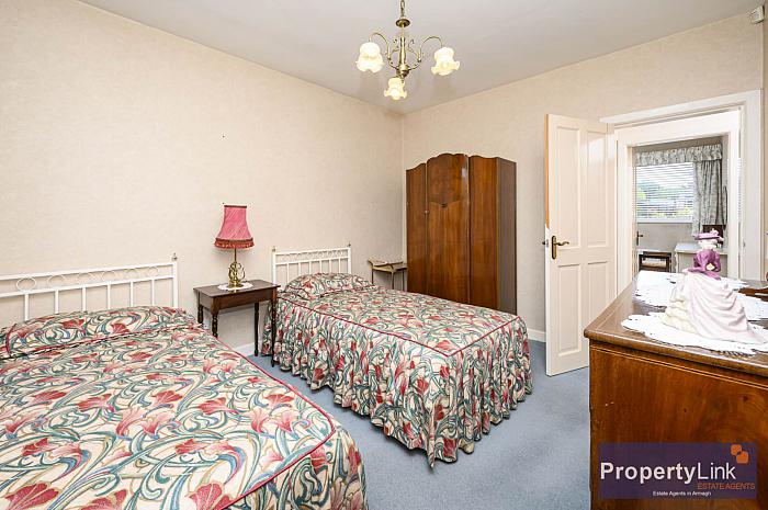 87 Newry Road