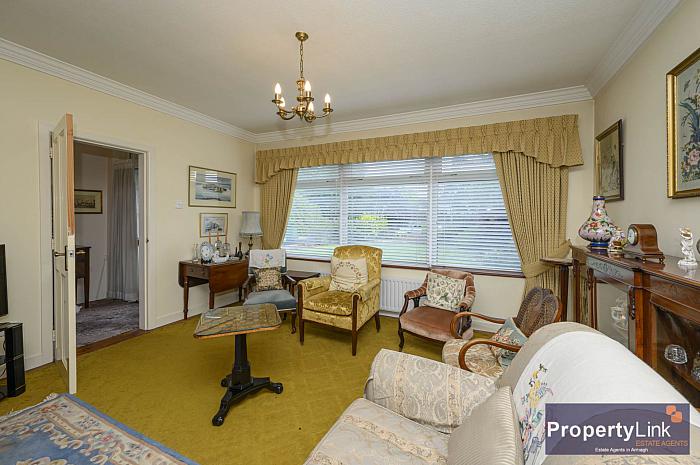 87 Newry Road