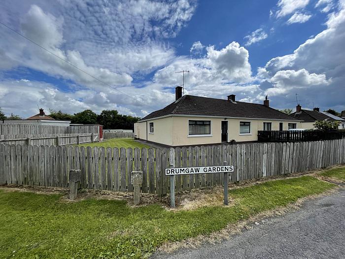 3 Drumgaw Gardens