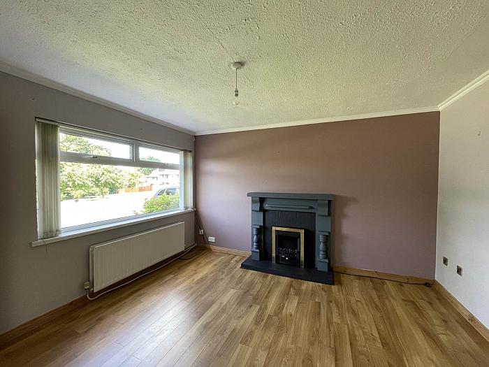 38 Ballinahone Avenue