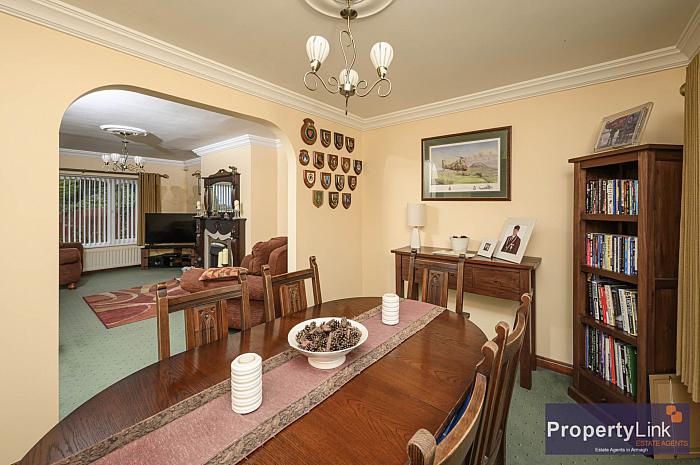 11 College Glebe 11 College Glebe